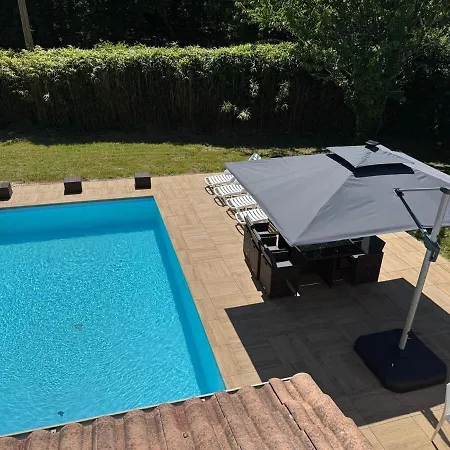 Avec Piscine, à 5km De La Hébergement de vacances